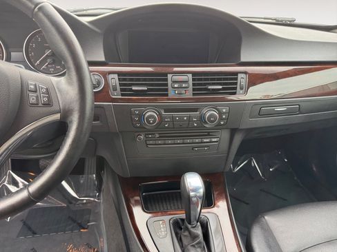 Used 2012 BMW 328i Convertible RWD image 14