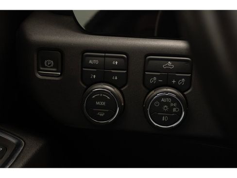 Used 2023 Chevrolet Silverado 1500 RST w/ Z71 Off-Road Package AWD/4WD image 27