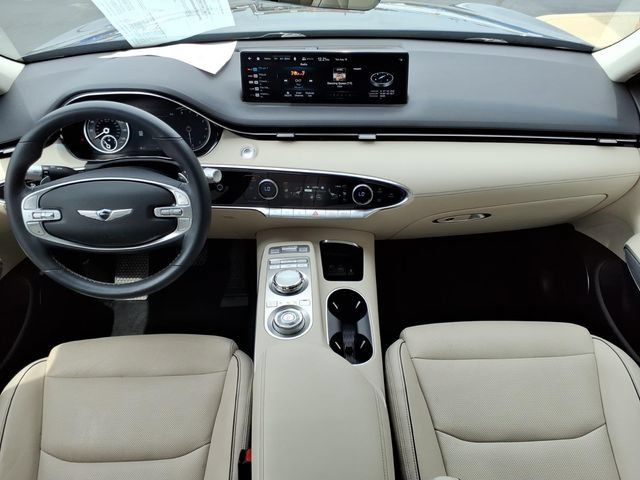 Used 2023 Genesis GV70 2.5T w/ Advanced Package AWD/4WD image 18