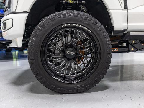 Used 2024 Ford F250 Limited w/ FX4 Off-Road Package AWD/4WD image 13