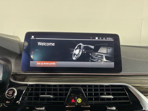 Certified 2022 BMW 530i xDrive w/ Premium Package image 13