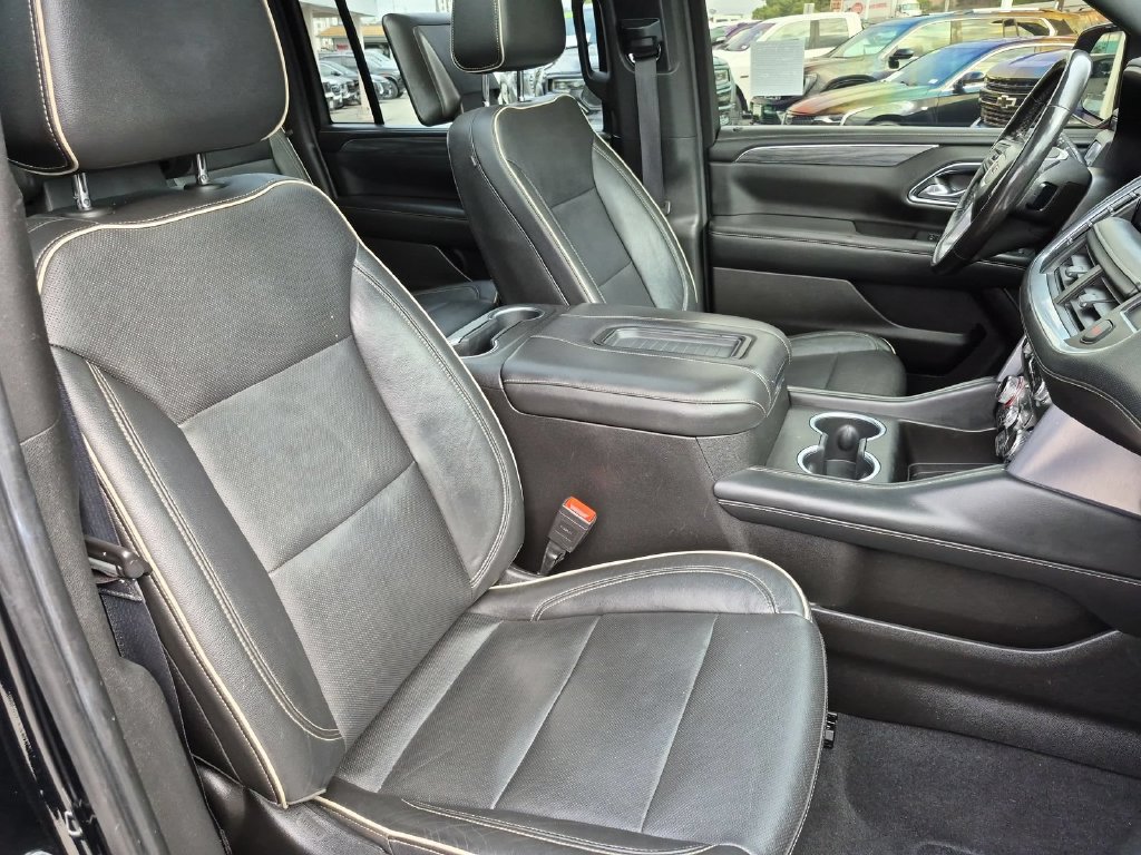 Used 2021 GMC Yukon XL SLT w/ SLT Luxury Plus Package AWD/4WD image 21
