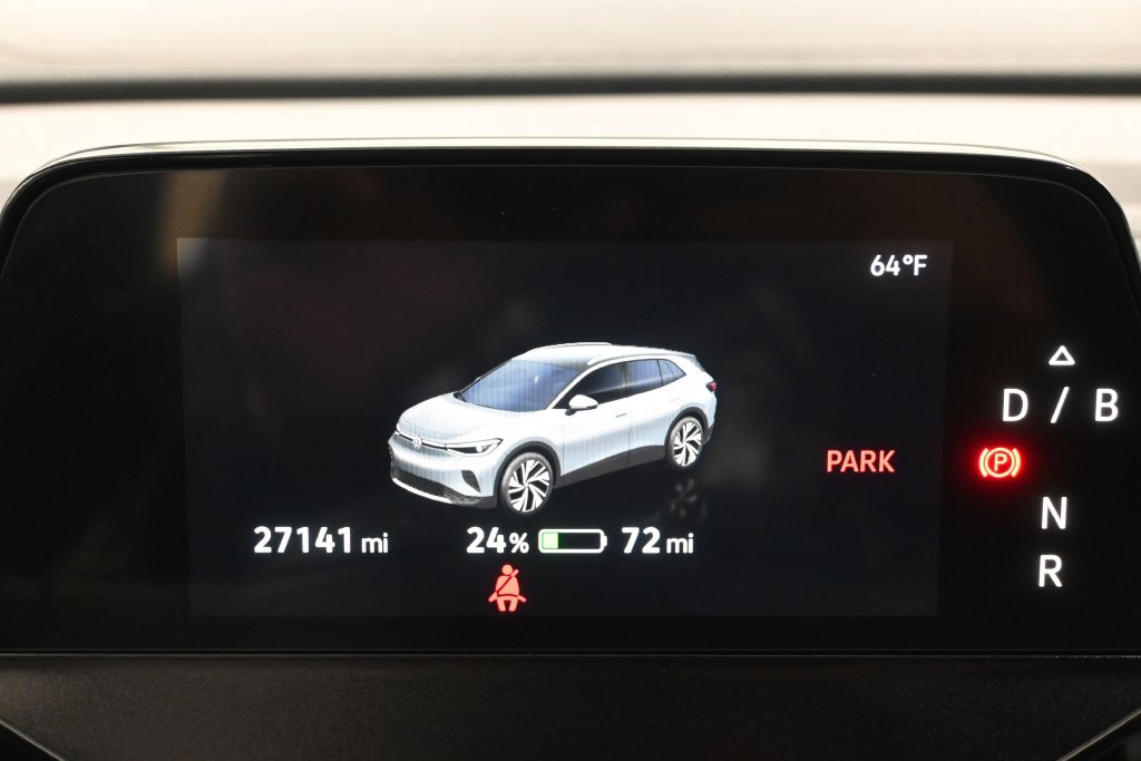 Used 2024 Volkswagen ID.4 Pro AWD/4WD image 13