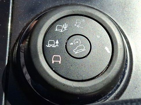 Used 2017 Ford Explorer Limited AWD/4WD image 25