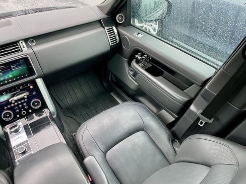 Used 2020 Land Rover Range Rover Long Wheelbase HSE image 18