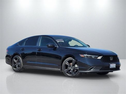 Used 2024 Honda Accord Sport image 1