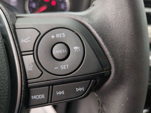Used 2021 Toyota RAV4 XLE Premium FWD image 18