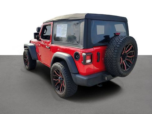 Used 2022 Jeep Wrangler Sport AWD/4WD image 4