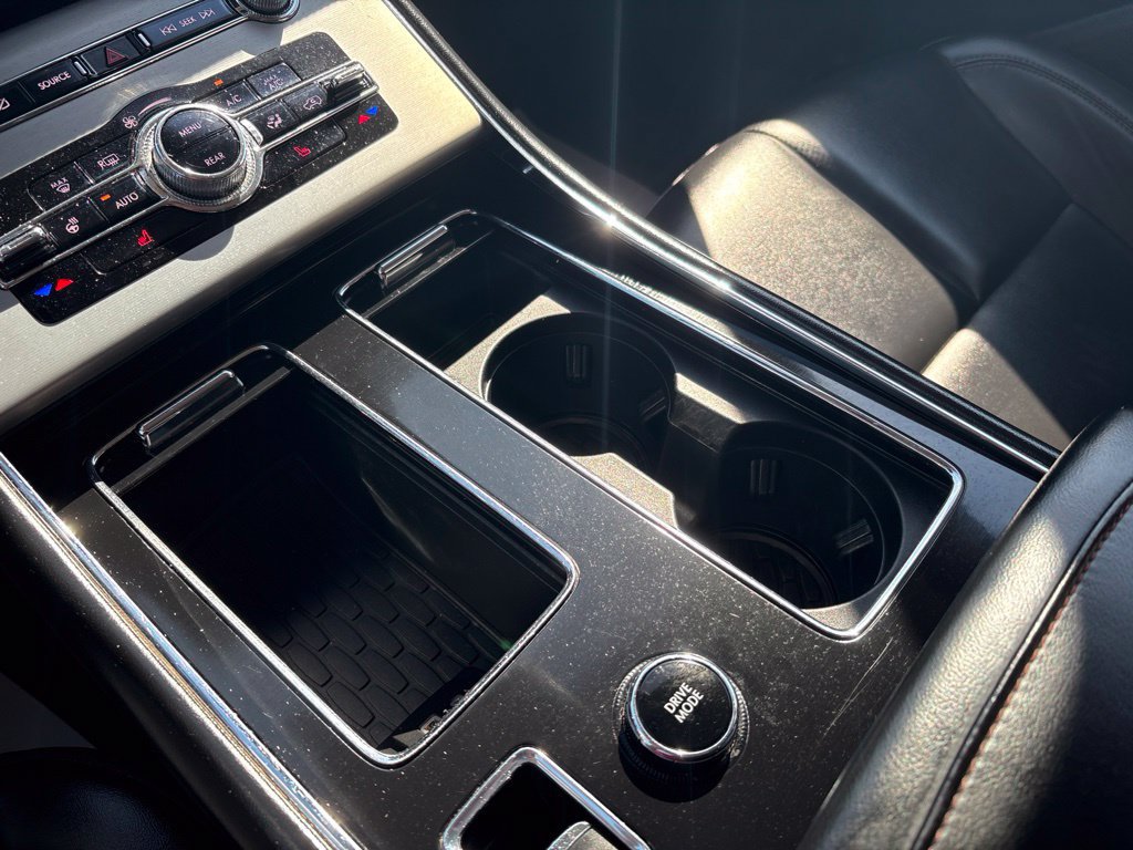 Used 2023 Lincoln Aviator AWD image 28