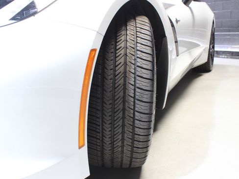 Used 2016 Chevrolet Corvette Stingray Coupe w/ 2LT Preferred Equipment Group image 28