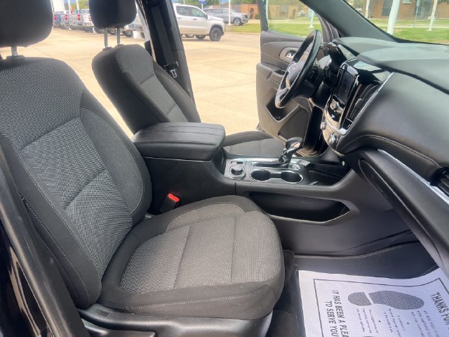 Used 2023 Chevrolet Traverse LT w/ LPO, Floor Liner Package AWD/4WD image 15