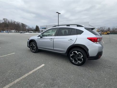 Used 2023 Subaru Crosstrek 2.5i Limited w/ Moonroof Package image 6