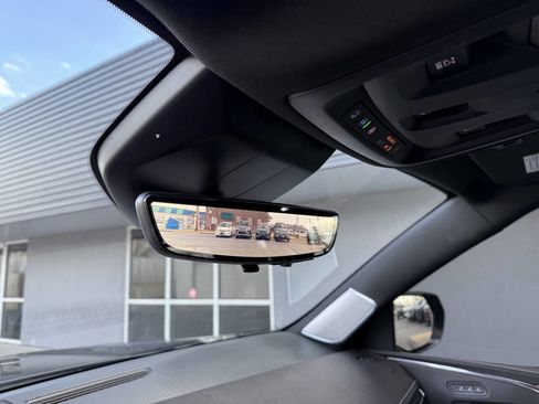 Used 2021 Cadillac Escalade Sport w/ Driver Assist Tech Package image 18