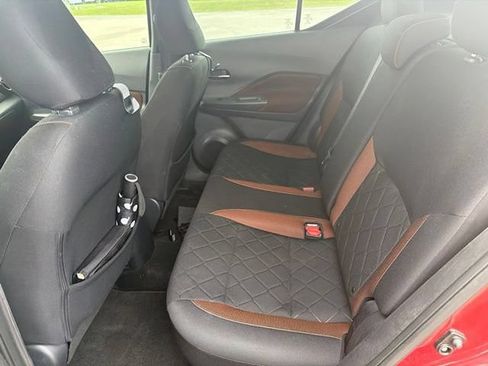Used 2019 Nissan Kicks SR FWD image 13