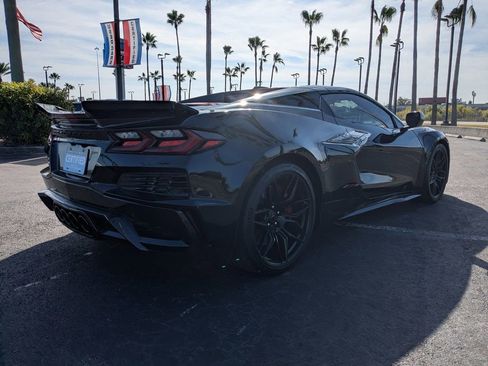 Used 2024 Chevrolet Corvette Z06 image 4