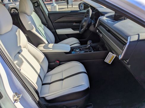 New 2026 MAZDA CX-50 AWD 2.5 S w/ Weather Package image 19