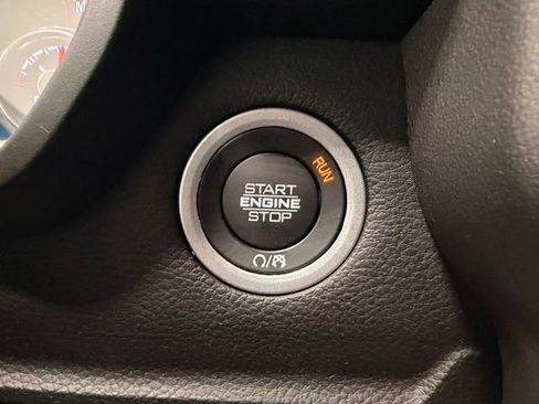 Used 2023 RAM 1500 Big Horn AWD/4WD image 33