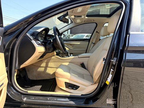 Used 2013 BMW 528i Sedan image 11