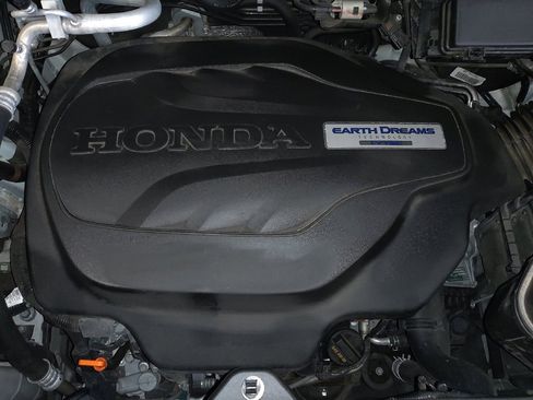 Used 2017 Honda Pilot Touring image 30