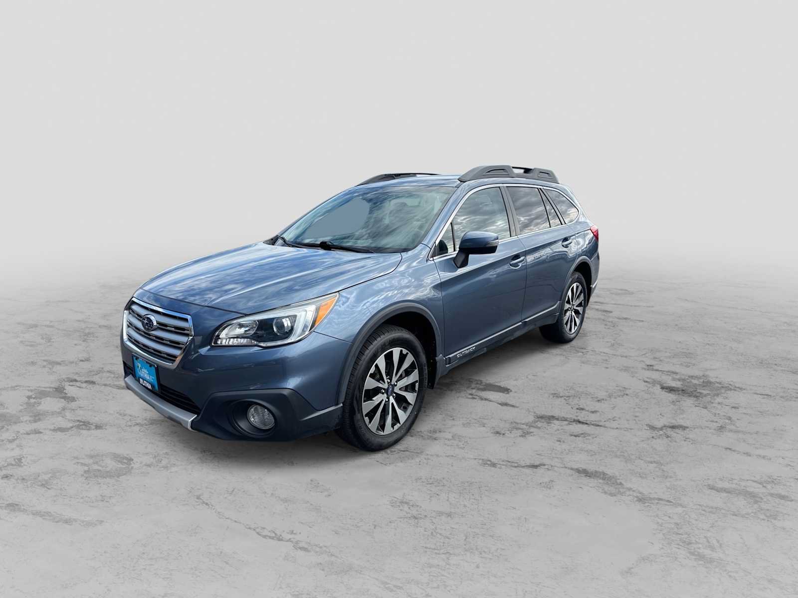 Used 2016 Subaru Outback 2.5i Limited AWD/4WD image 4