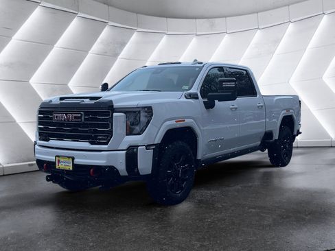 Certified 2025 GMC Sierra 3500 AT4 w/ AT4 Premium Plus Package image 2