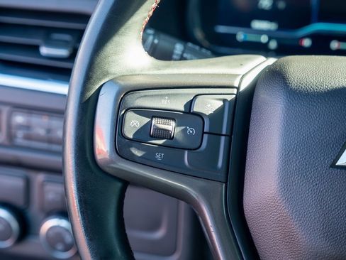 Used 2023 Chevrolet Suburban RST image 11