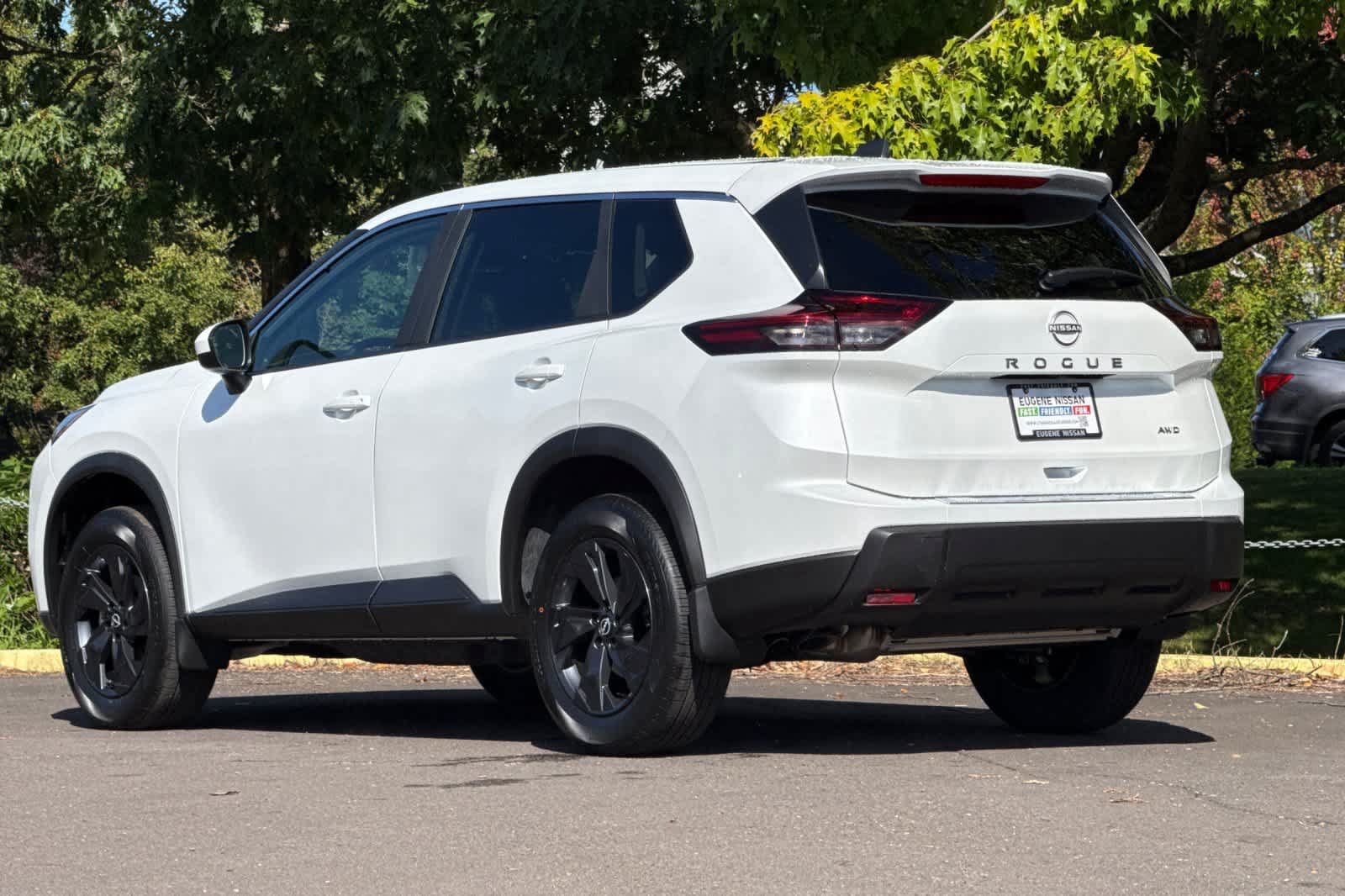 New 2026 Nissan Rogue SV AWD/4WD image 6