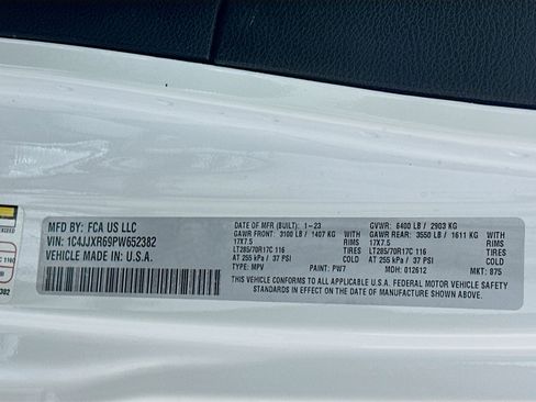 Used 2023 Jeep Wrangler Unlimited Rubicon 4xe image 12