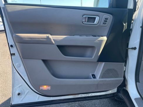 Used 2013 Honda Pilot Touring image 14