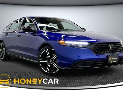 Used 2024 Honda Accord Sport image 1