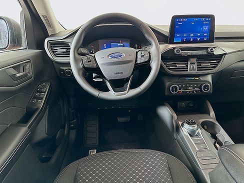 New 2026 Ford Escape Active w/ Cold Weather Package image 10