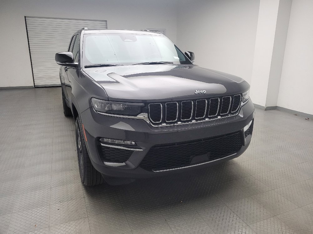 Used 2025 Jeep Grand Cherokee Limited 4xe AWD/4WD image 14