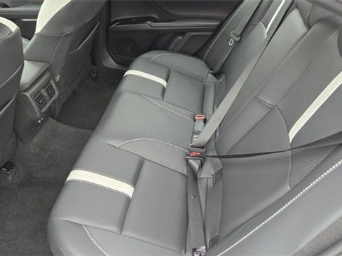 Certified 2025 Toyota Camry SE image 14