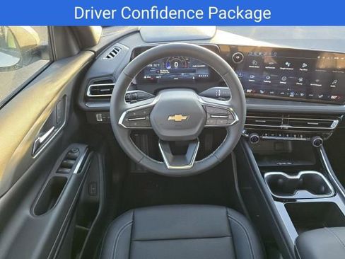 New 2026 Chevrolet Traverse LT w/ Sun and Wheel Package image 15