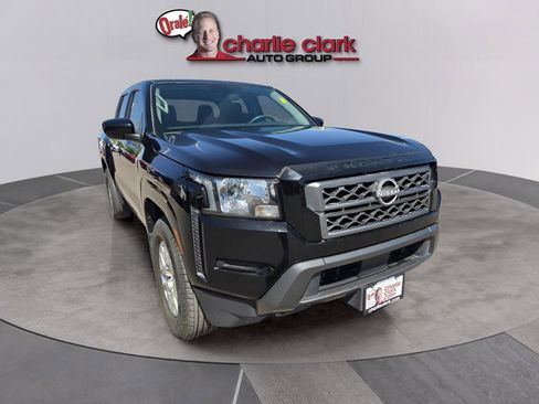 Used 2022 Nissan Frontier SV RWD image 8