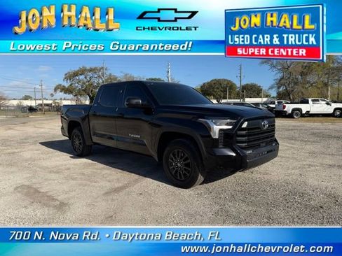 Used 2025 Toyota Tundra SR5 w/ SR5 Convenience Package image 1