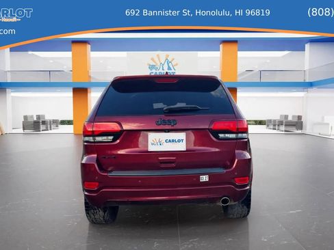 Used 2019 Jeep Grand Cherokee Altitude image 2