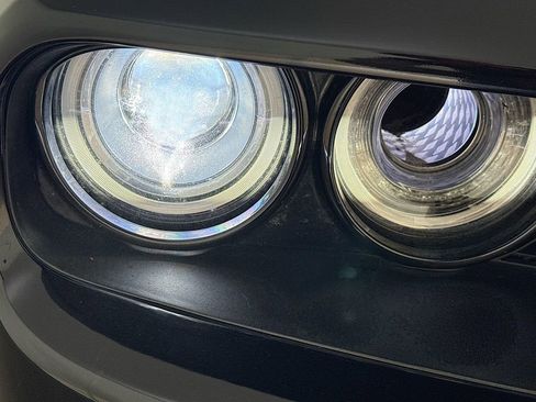 Used 2019 Dodge Challenger R/T w/ Driver Convenience Group image 35