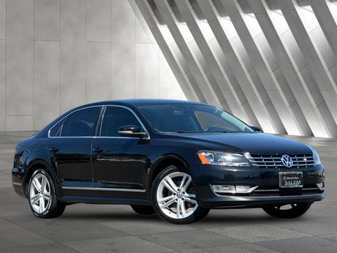 Used 2014 Volkswagen Passat 1.8T SEL Premium FWD image 1