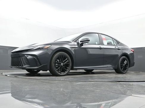 New 2026 Toyota Camry SE w/ Multimedia Upgrade Package image 26