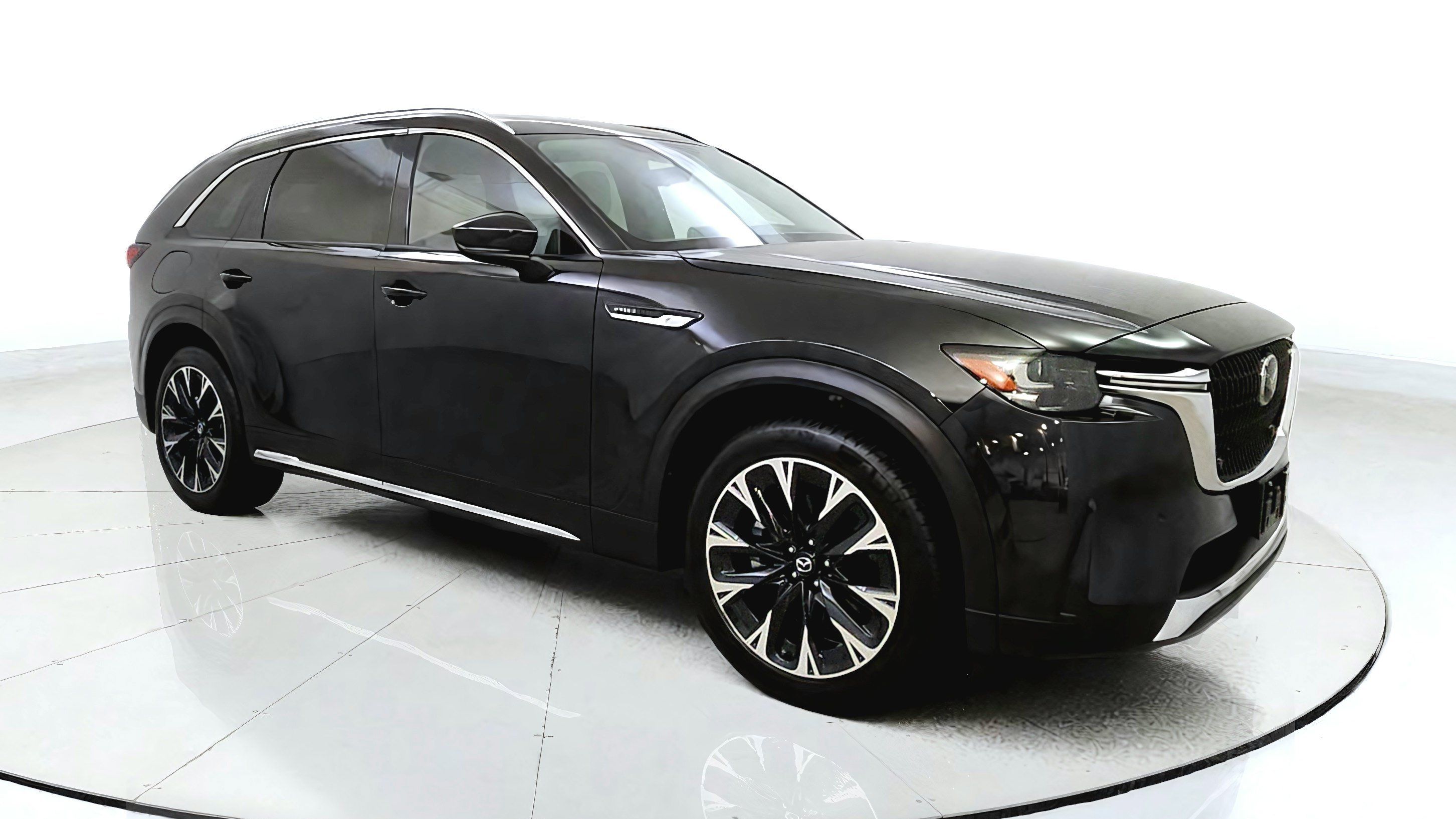 Used 2024 MAZDA CX-90 Plug-In Hybrid w/ Premium Pkg AWD/4WD image 1