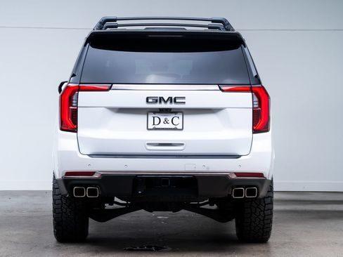 Used 2026 GMC Yukon XL AT4 Ultimate AWD/4WD image 5