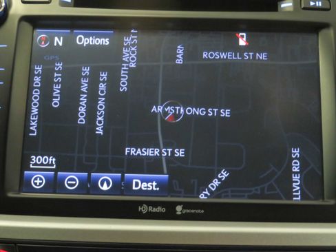 Used 2014 Toyota Highlander Limited image 42