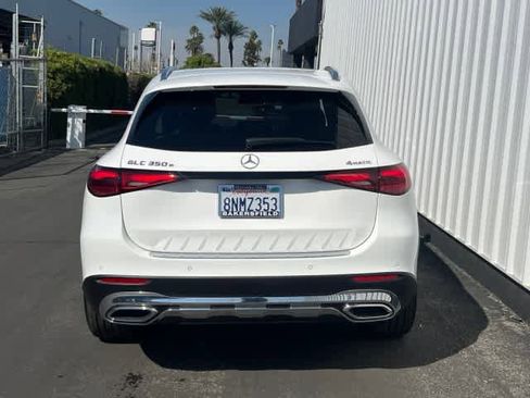 Used 2025 Mercedes-Benz GLC 350e 4MATIC image 5
