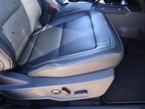 New 2025 Ford Bronco Outer Banks image 14