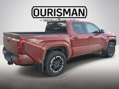 Certified 2025 Toyota Tacoma TRD Sport w/ TRD Sport Premium Package image 4