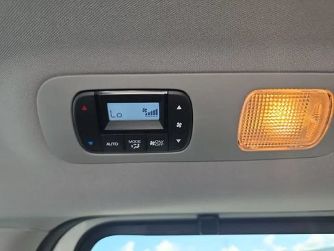 Used 2023 Honda Odyssey EX-L image 53
