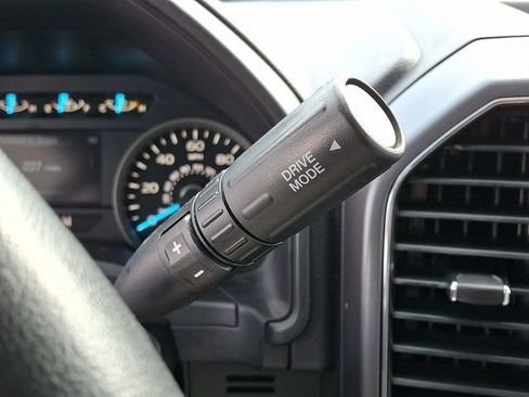 Used 2020 Ford F150 XLT w/ Equipment Group 302A Luxury AWD/4WD image 16
