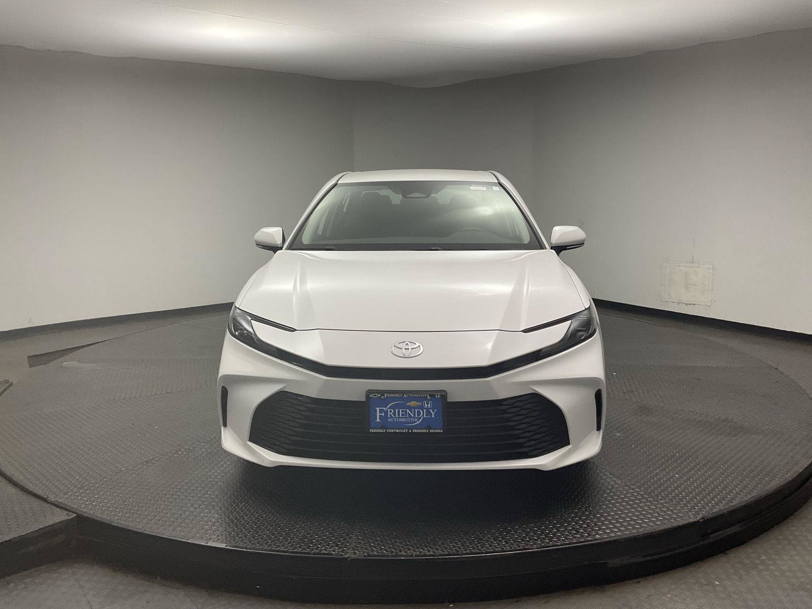 Used 2026 Toyota Camry LE FWD image 2