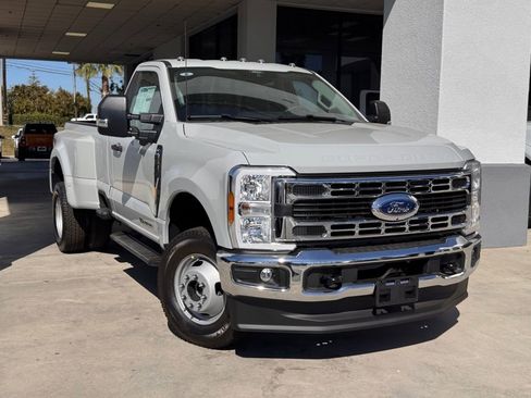 New 2026 Ford F350 XLT w/ 360-Degree Camera Package image 2